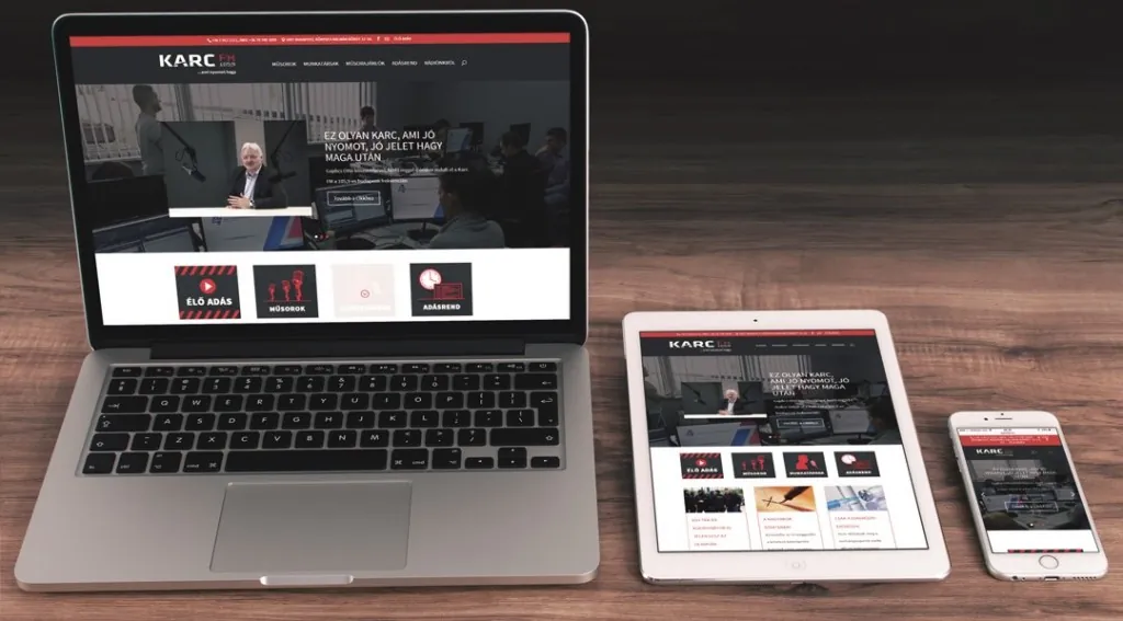 A Karc FM weboldala laptopon, tableten és mobilon