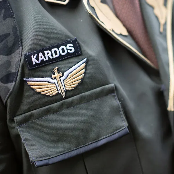 A mentorkarakter egyenruhája