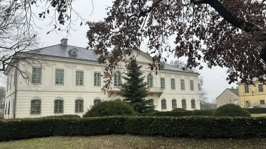 MIDI-módszertan bemutatása intézményvezetőknek a perkátai Győry-kastélyban