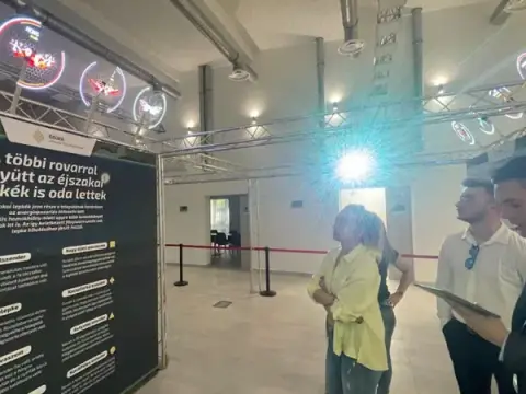 Hologramos megjelenítés közelről – Az Óbükk Látogató- és Élményközpont megálmodása és megalkotása